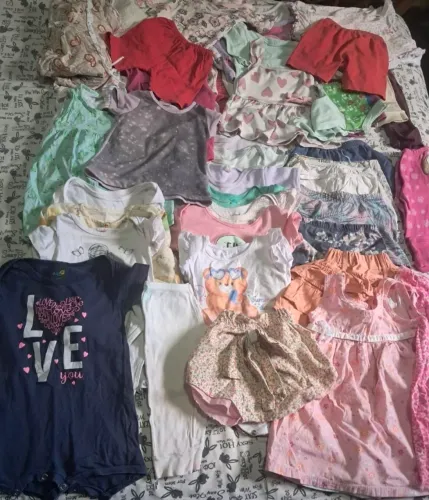 Lote de roupas de menina 1 ano