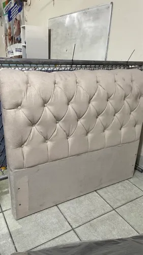 Cabeceira de cama de casal