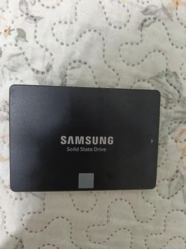 SSD 2TB Samsung - Valor a negociar