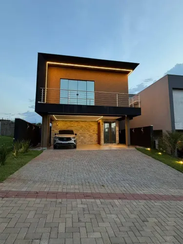 PARQUE TAUÁ TANGARA MOBILIÁDO - R$ 2.300.000 - Casa à venda, 3 Suítes, 220m², 4 Vagas, Lon