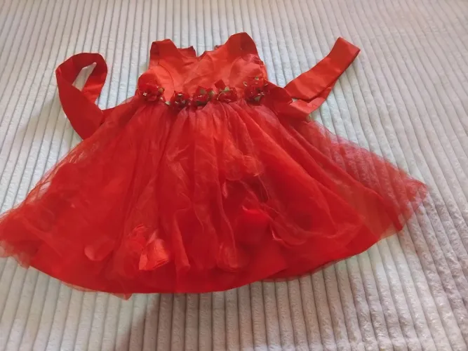Vestido pra criança de 2 a 3 anos