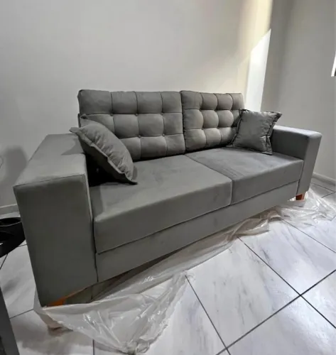 Sofá Retrô Disponível a pronta entrega