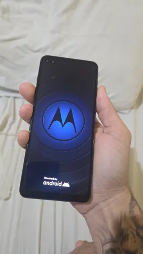 Motorola Moto G100