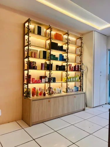 MÓVEL PLANEJADO COM LED 
