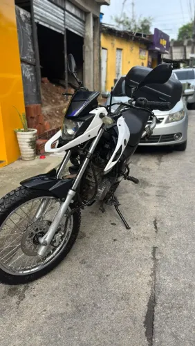 Vende-se Crosser 2015/15 super nova 