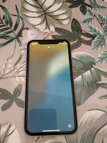 iPhone XR leia o anúncio