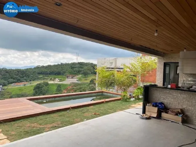 Casa em Condomínio em Mailasqui !