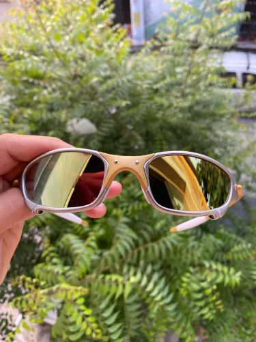 Juliet Plasma - Dourado 24k - Oakley óculos de sol