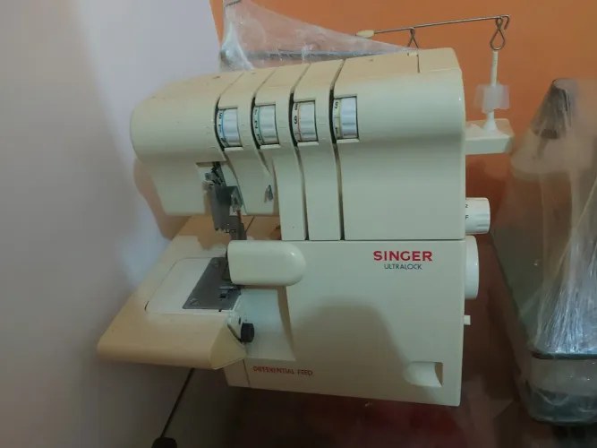 Maquina de Costura