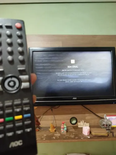 Televisão AOC