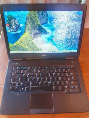 Notebook Dell Core i5 2.0Ghz/ SSD 240GB/ 8GB/
