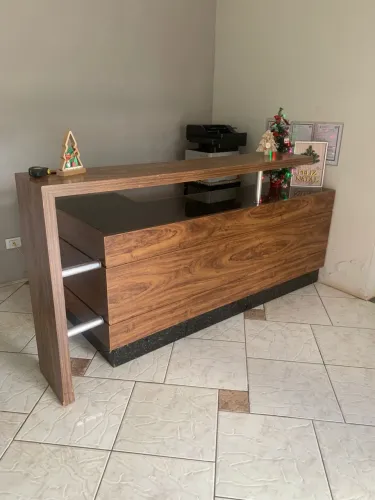 Balcão de Recepção 
