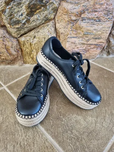 Tênis preto flatform - Beira Rio - 37