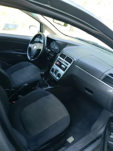 Fiat Punto ELX 1.4 Fire Flex 8V 5P 2008