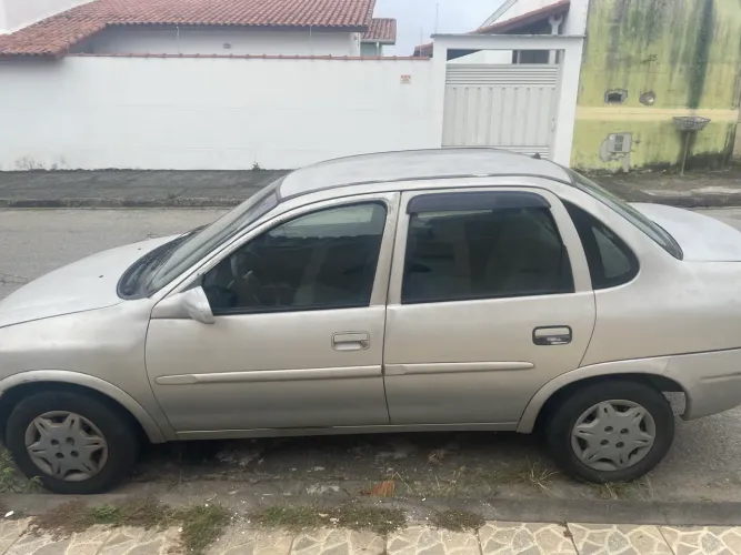 Chevrolet Corsa Sedan Super Milenium 1.0 MPFI 16V 2002