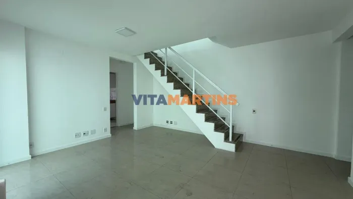 Cobertura duplex 3 quartos com 223m² na Passagem em Cabo Frio - Por R$ 1.300.000,00