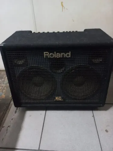 KC-880 Caixa amplificada com cinco canais 320 whats RMS