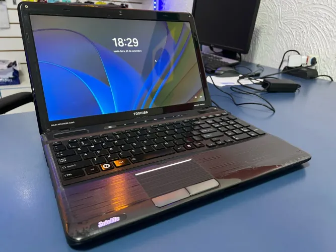 Notebook Toshiba i7