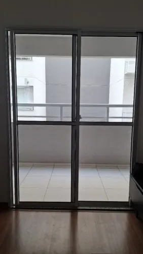 Porta balcão de correr com 2 folhas