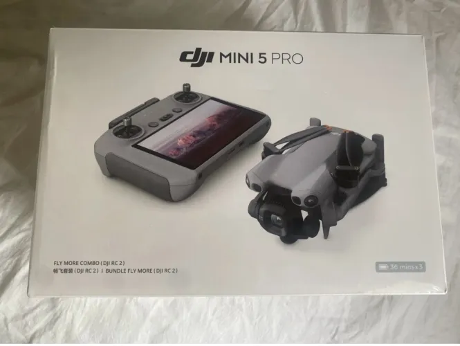 DJI Mini 5 Combo com Tela (ANATEL)