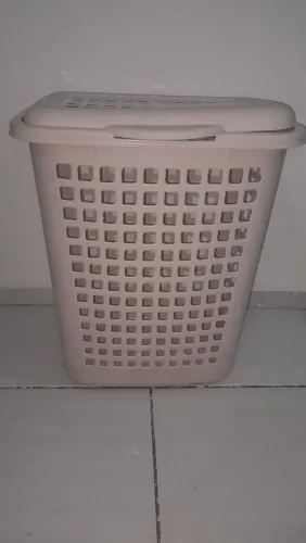 Cesto de roupas