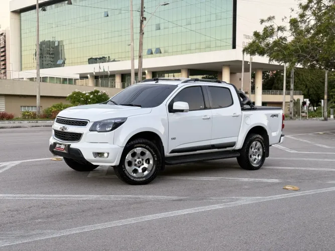 Chevrolet S10 Pick-up LT 2.8 TDI 4X4 CD Diesel AUT 2014