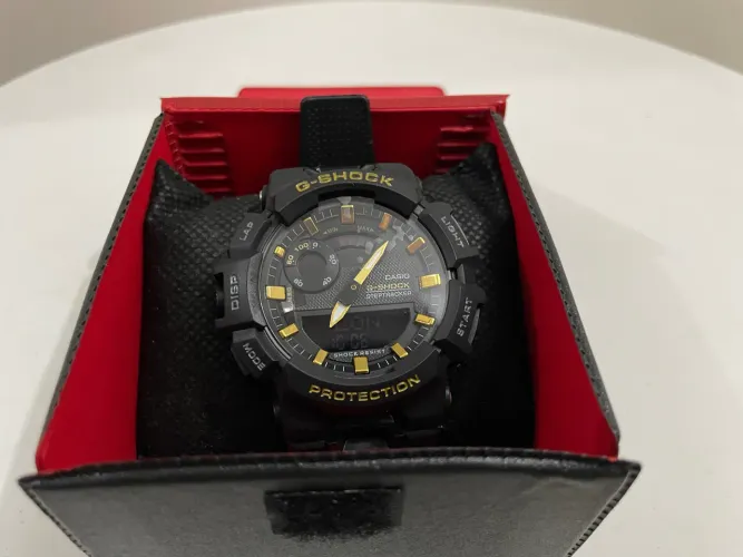Relógio Casio G-Shock GBA-900 Contador De Passos À Prova D'Água 200m