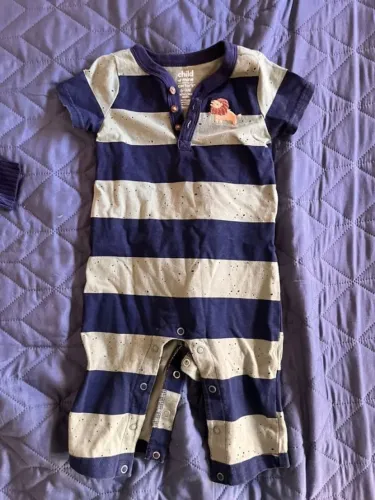 Macacão manga curta para bebê de 6 a 9 meses - Carter's