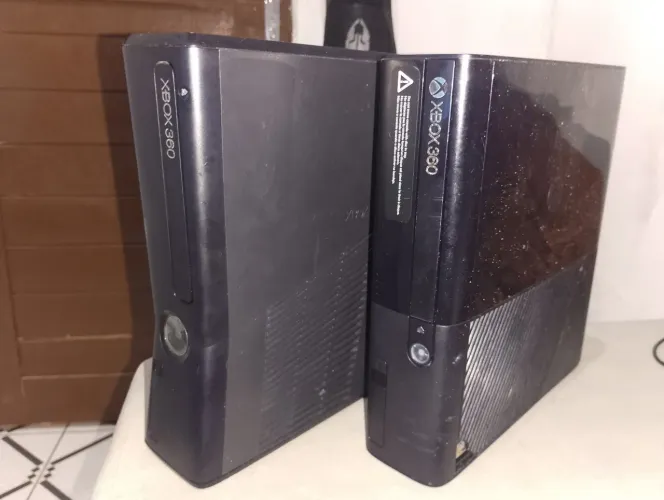 Xbox 360 com defeito para concerto ou retirada de peças