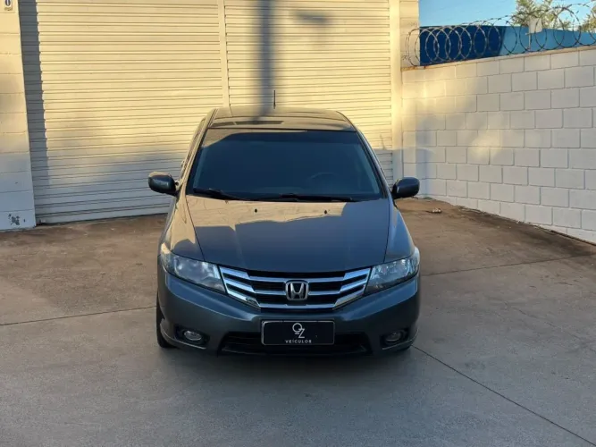 Honda City Sedan LX 1.5 Flex 16V 4P Aut. 2013