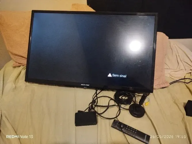 TV Multilaser + aparelho smart TV