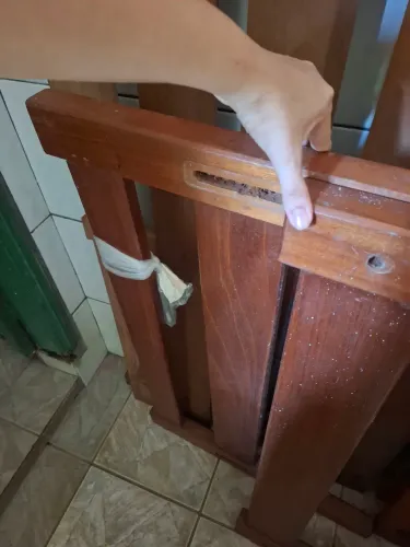 Cama de madeira