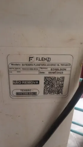 Batedeira planetária 