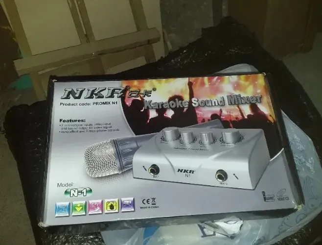 karaokê Sound Mixer com Eco - NKR com entradas duplas de microfone
