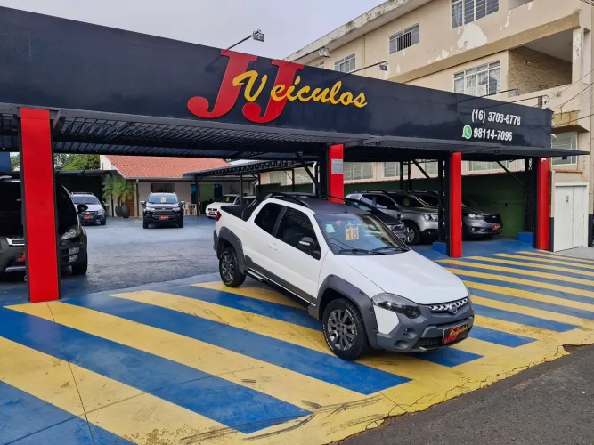 Fiat Strada Adventure1.8/ 1.8 Locker Flex CD 2018