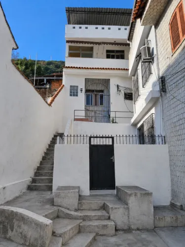 Casa de vila sem condôminio - Tijuca - RJ