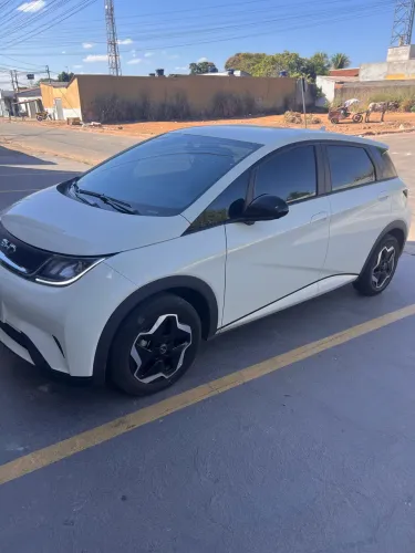 BYD Dolphin EV (Elétrico) 2026