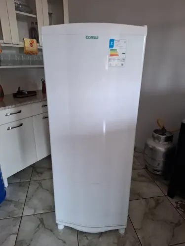 GELADEIRA MUITO NOVA DA CONSUL, MODELO CRA30F