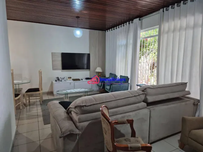 Casa com 4 dormitórios para alugar por R$ 9.900,00/mês - Jardim Maia - Guarulhos/SP