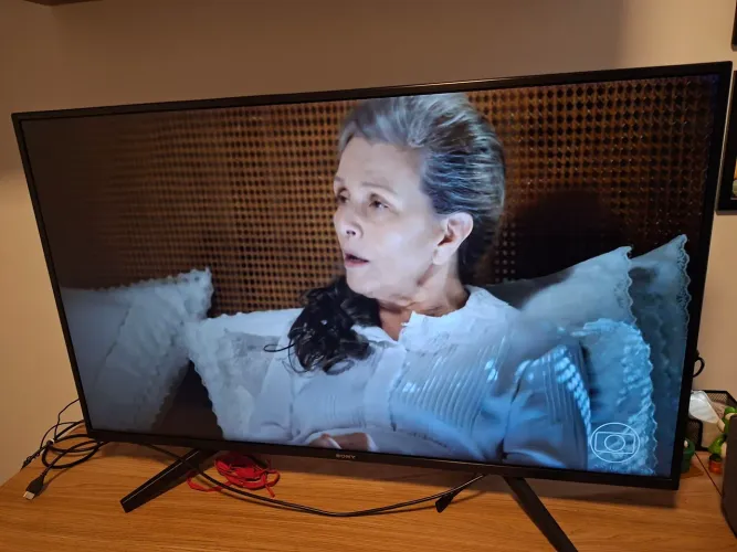 Smart Tv Sony 43 - Defeito na tela