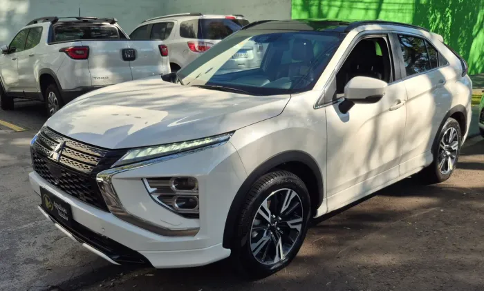 Mitsubishi Eclipse Cross HPE-S 1.5 16V 165cv Aut. 2023