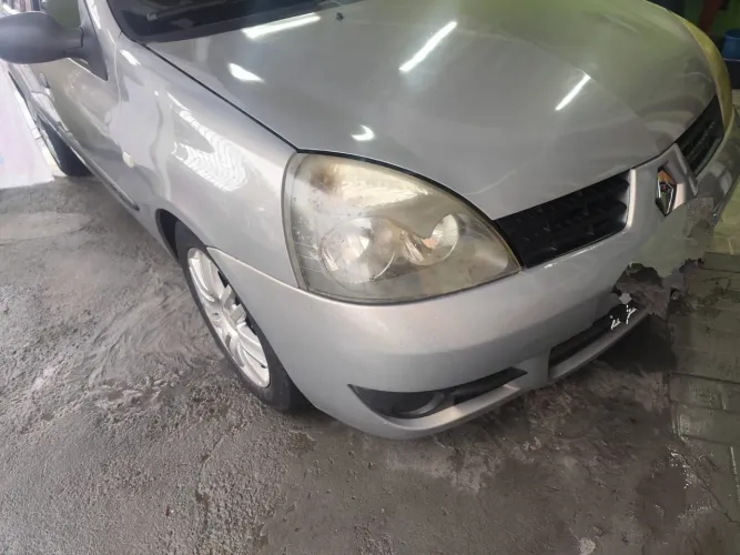 Renault Clio Campus Hi-flex 1.0 16V 5P 2009