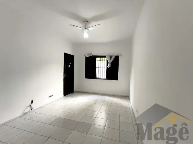 APARTAMENTO PARA LOCAÇÃO COM 02 DORMITÓRIOS À 50MTS DA PRAIA DO TOMBO - REF.: 5716
