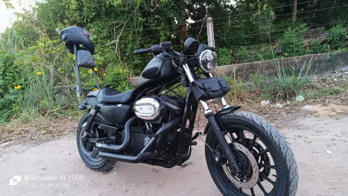 Harley Davidson sportster 883 iron 2009