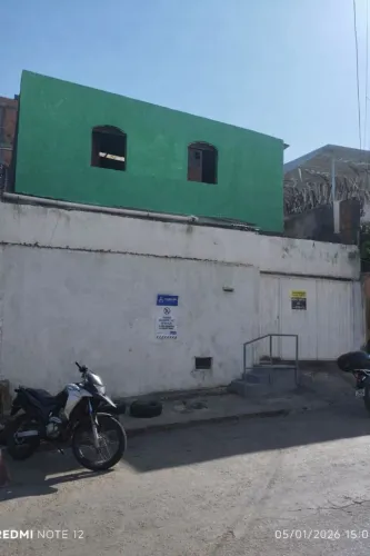 Casa comercial ou residencial 4/4 Itapuã