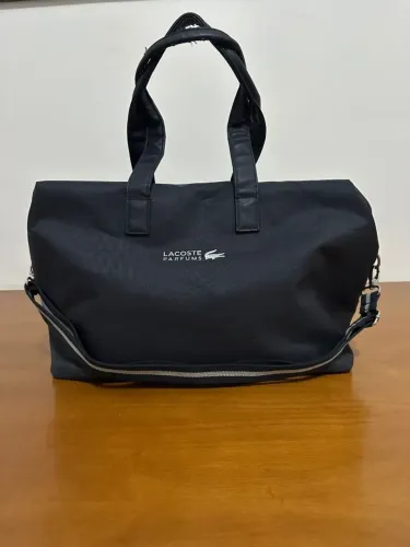 Bolsa Lacoste azul 