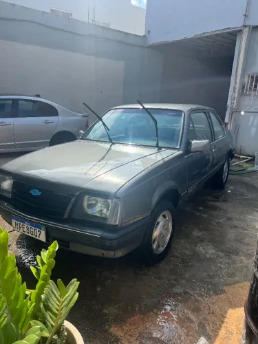 Chevrolet Monza Sl/e SR 2.0 1990