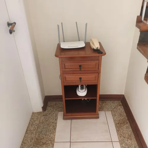 Mesa lateral, mesa de cabeceira em madeira maciça