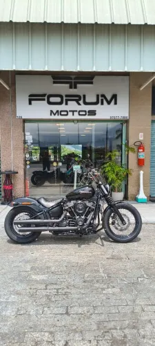Harley Davidson Street Bob 2019