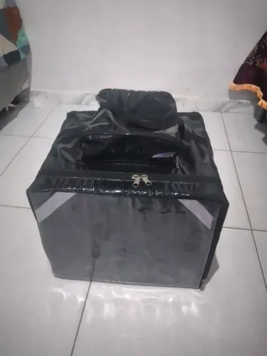 Bag de Entregador 42L Semi Nova Conservada